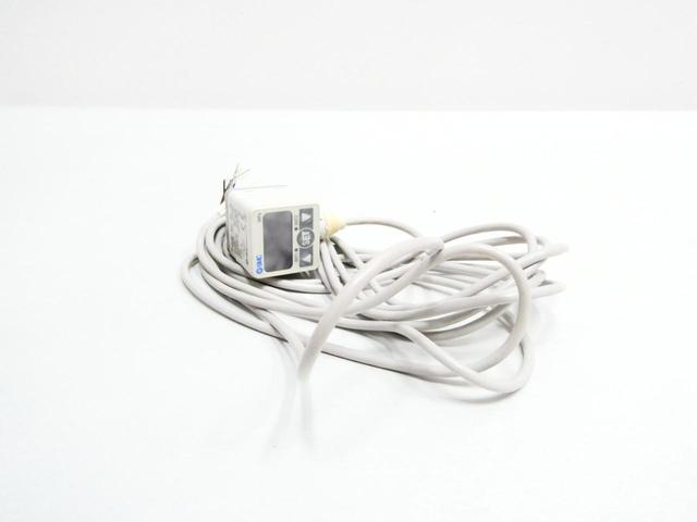 SMC ISE40-W1-62L-M PRESSURE SWITCH 1/8IN 0.100-1.000MPA 12-24V-DC