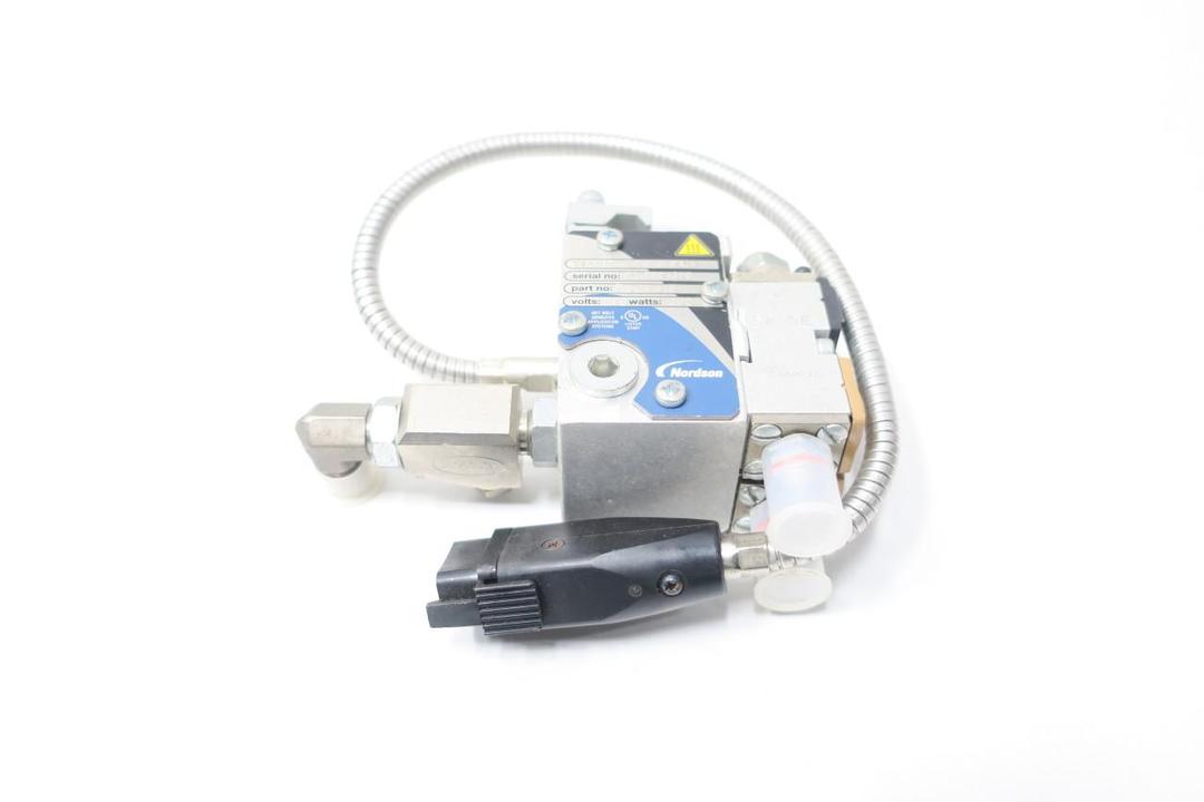 NORDSON 8524615 HOT MELT GLUE APPLICATOR 240V-AC