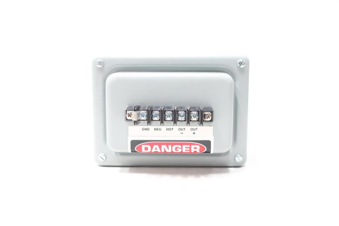 ABB C33-06261 HIGH ENERGY PULSED ARC IGNITOR 0.75A AMP 120V-AC