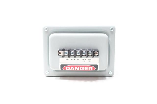 ABB C33-06261 HIGH ENERGY PULSED ARC IGNITOR 0.75A AMP 120V-AC