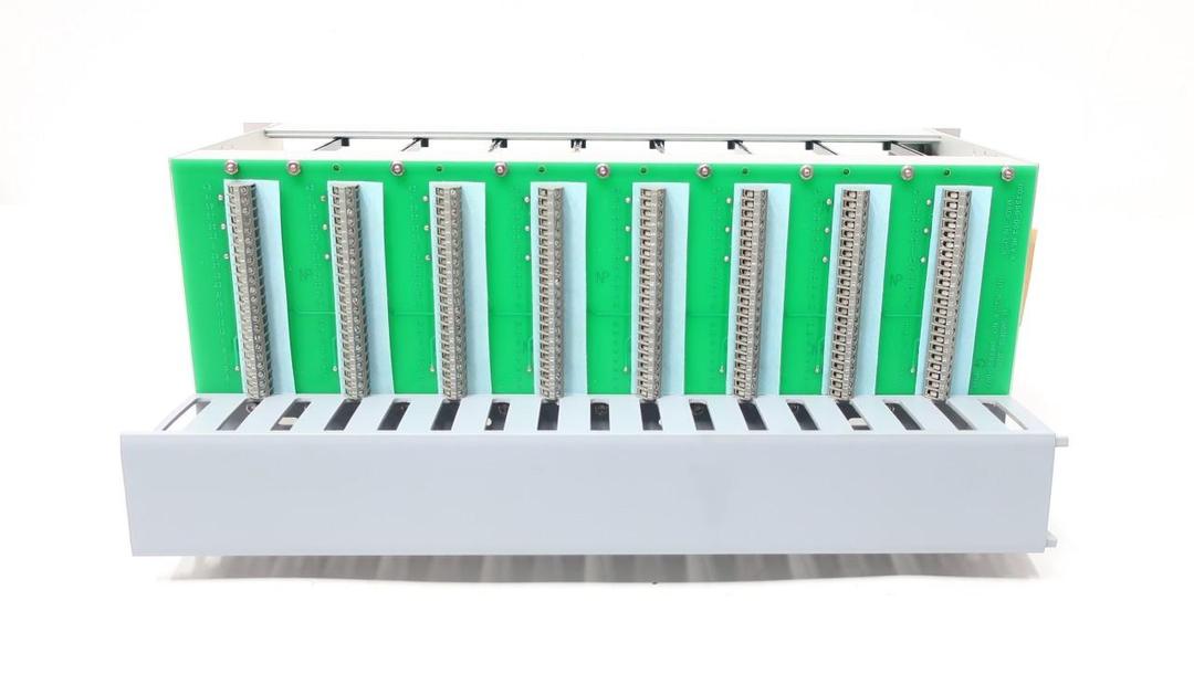 DET TRONICS Q9801 C1126 CHASSIS MODULE