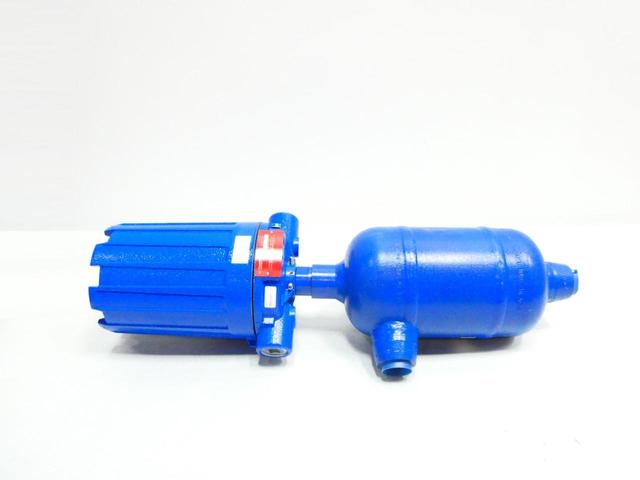 MAGNETROL XB75-2B30-FNK LIQUID LEVEL FLOAT SWITCH 120V-AC