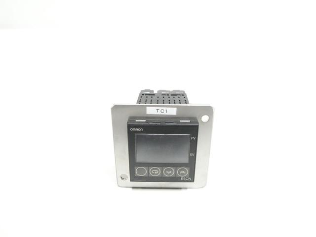 OMRON ESCN-Q2HBT TEMPERATURE CONTROLLER 100-240V-AC