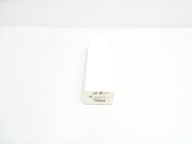 ALLEN BRADLEY 45PVA-2LEA2-F4 PHOTOELECTRIC SENSOR ARRAY 12-24V-DC