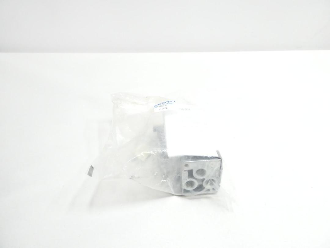 FESTO RWN/0-3-1/8B 9694 PNEUMATIC LIMIT VALVE 116PSI