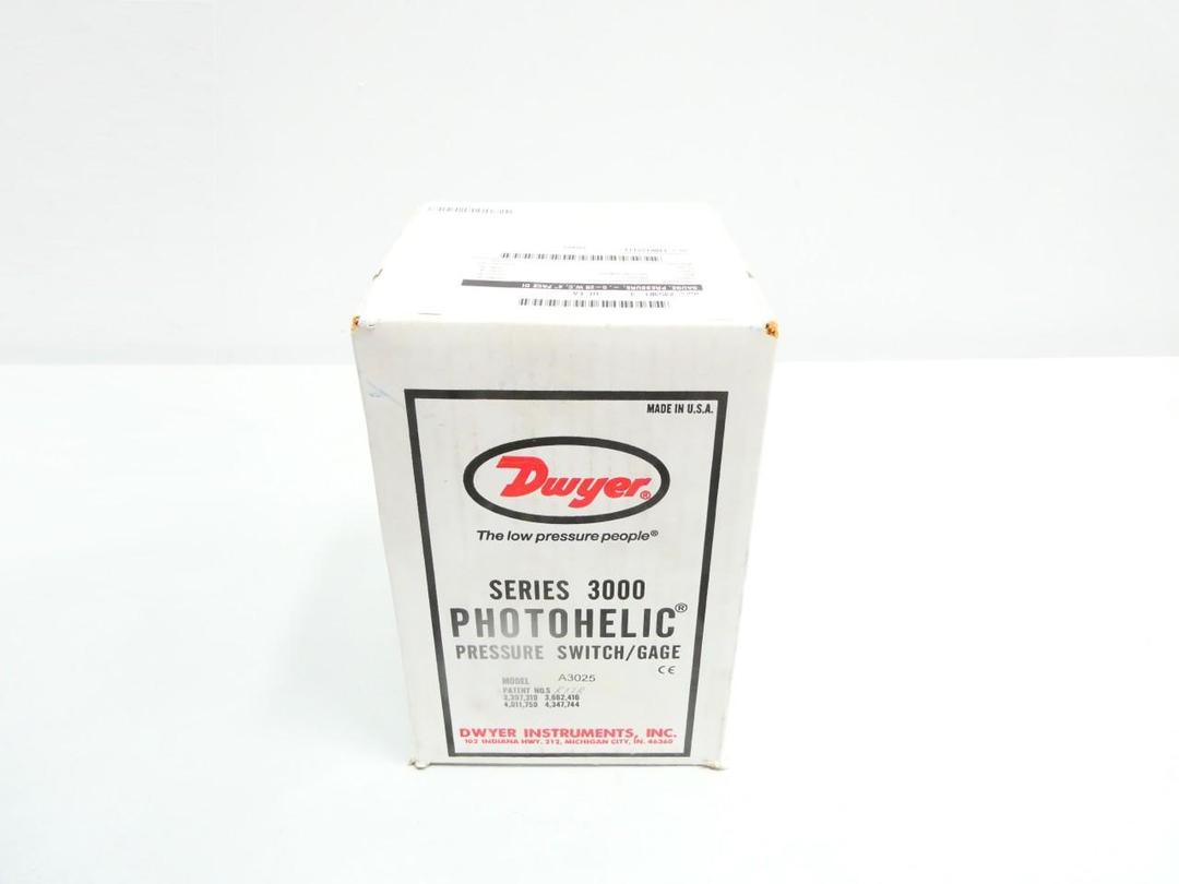 DWYER A3025 PHOTOHELIC PRESSURE SWITCH 0-25IN-H2O 120V-AC