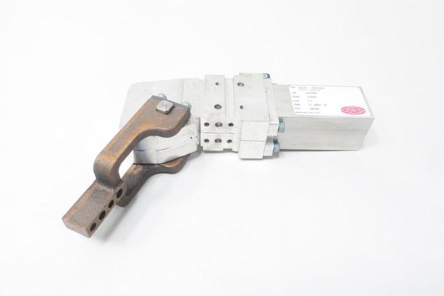 DESTACO 82L3G-203C8000 PNEUMATIC POWER CLAMP