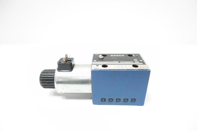BOSCH 9810232438 HYDRAULIC DIRECTIONAL CONTROL VALVE 4600PSI 24V-DC