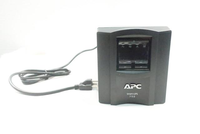 APC SMT750 SMART-UPS BATTERY BACKUP POWER SUPPLY 120V-AC