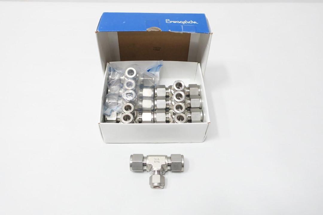BOX OF 10 SWAGELOK SS-810-3-8-6 STAINLESS TEE 1/2IN TUBE 1/2IN TUBE 3/8IN TUBE