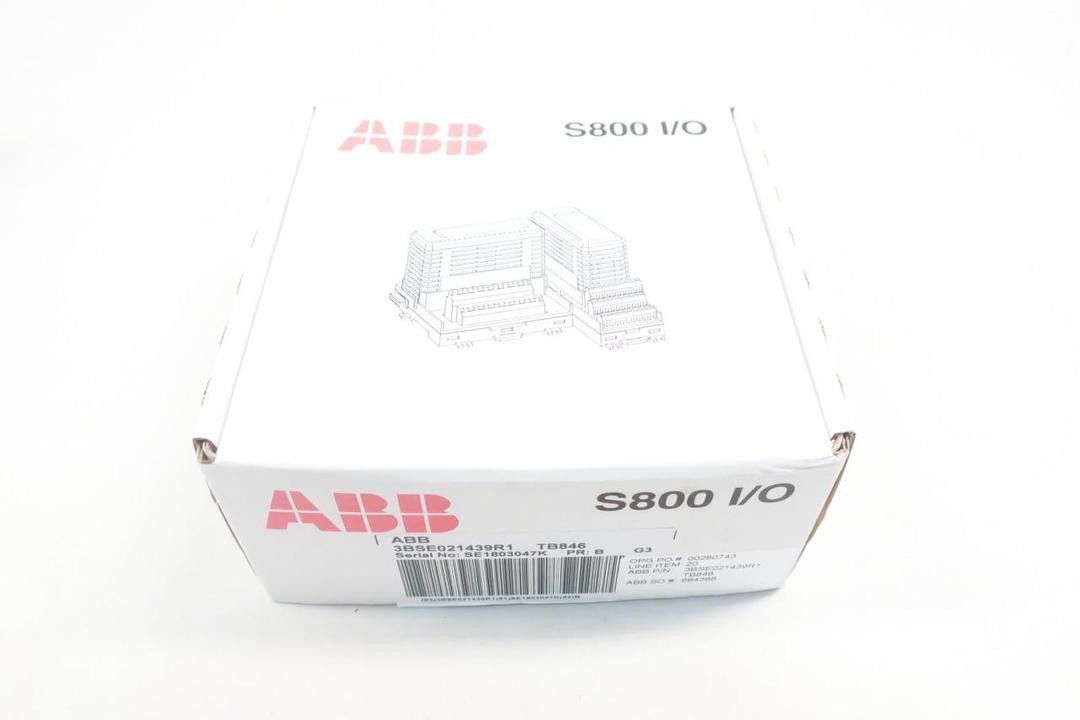 ABB 3BSE021439R1 TB846 S800 DUAL MODULEBUS INLET MODULE