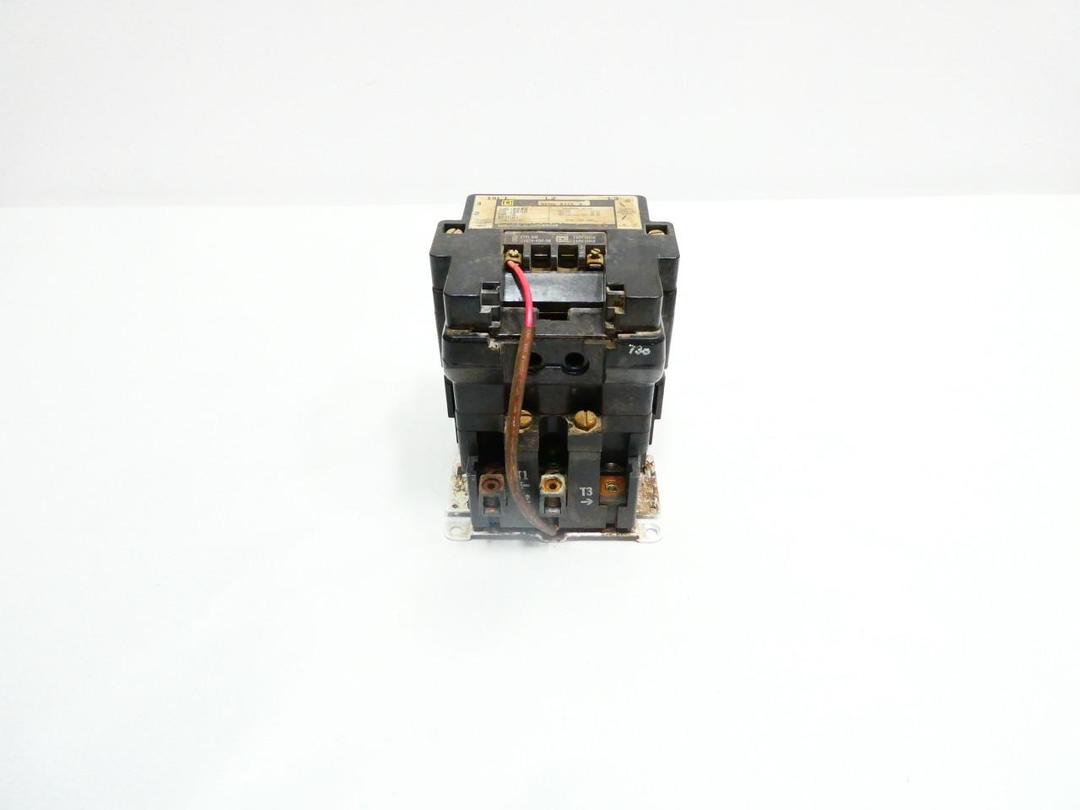 SQUARE D 8502 SEO2 SE02 CONTACTOR 120V-AC 50HP SIZE 3