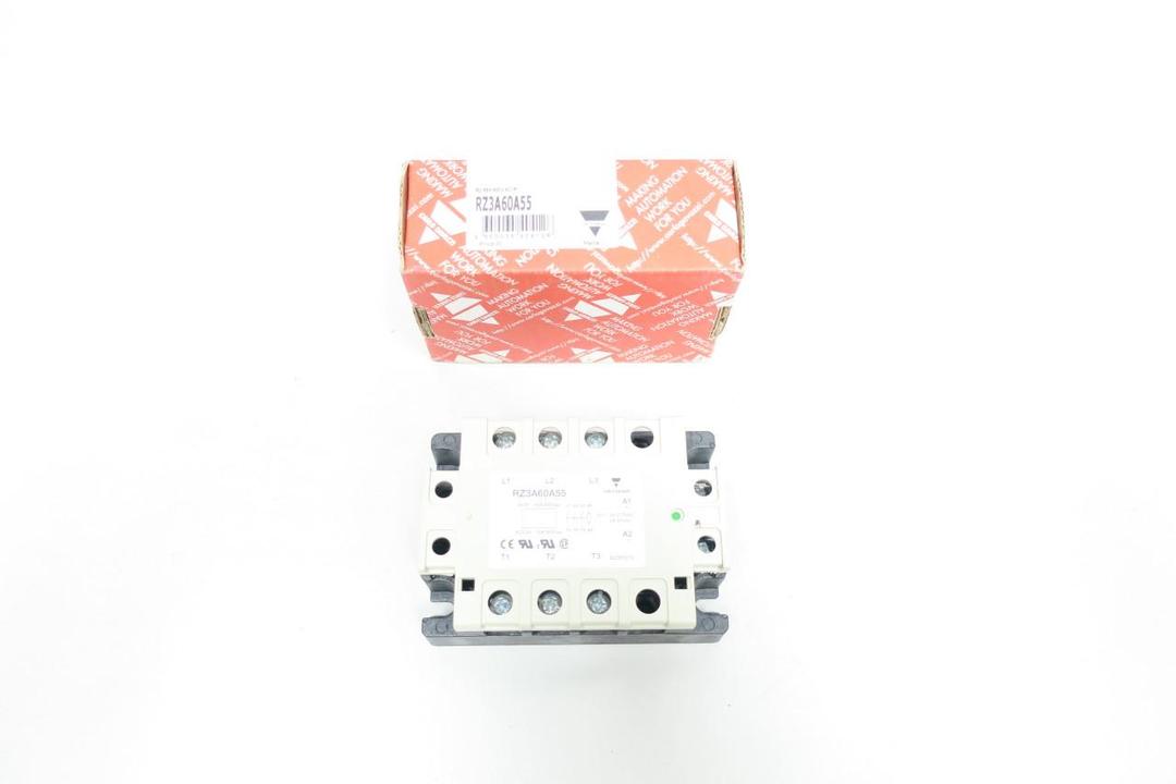 CARLO GAVAZZI RZ3A60A55 SOLID STATE RELAY 24-275V-AC 24-50V-DC 55A AMP 600V-AC