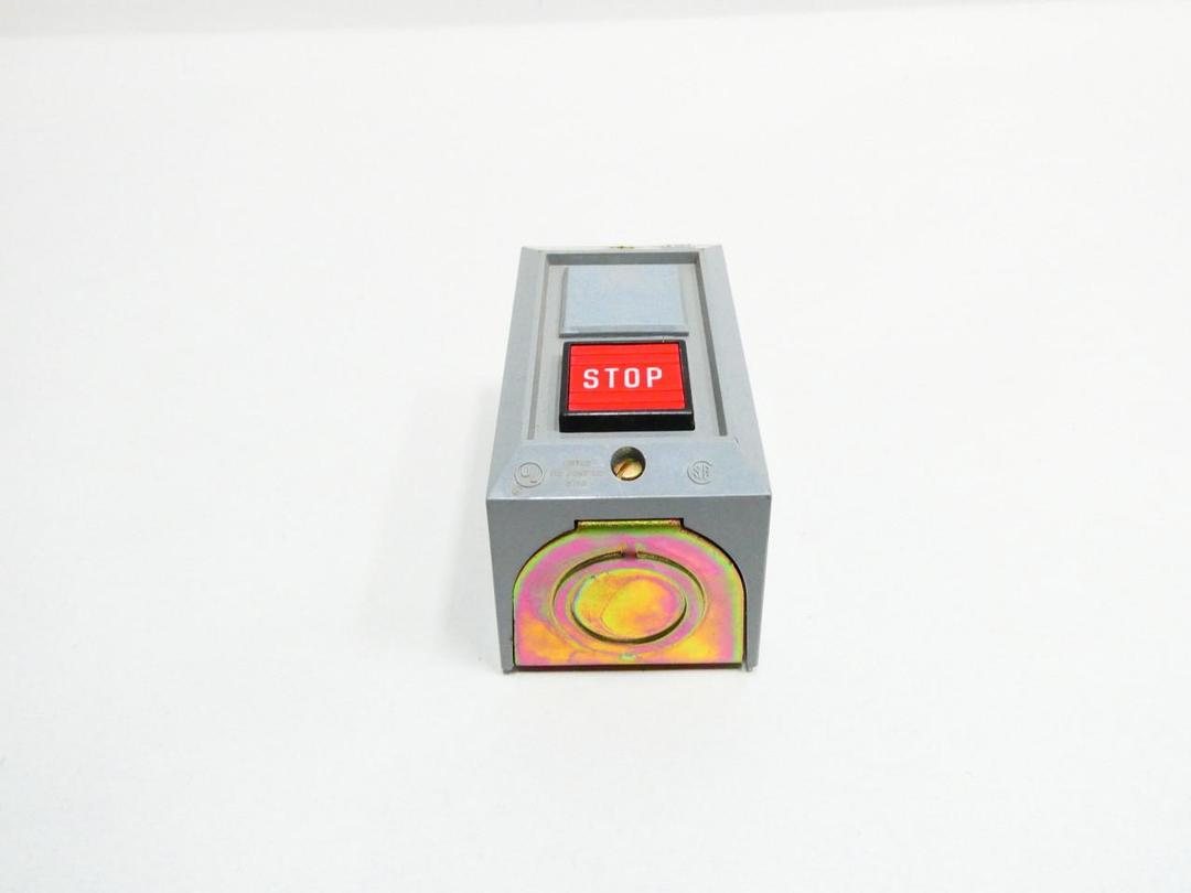 SQUARE D 65013-004-21 CLASS 9001 STOP PUSHBUTTON