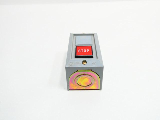 SQUARE D 65013-004-21 CLASS 9001 STOP PUSHBUTTON