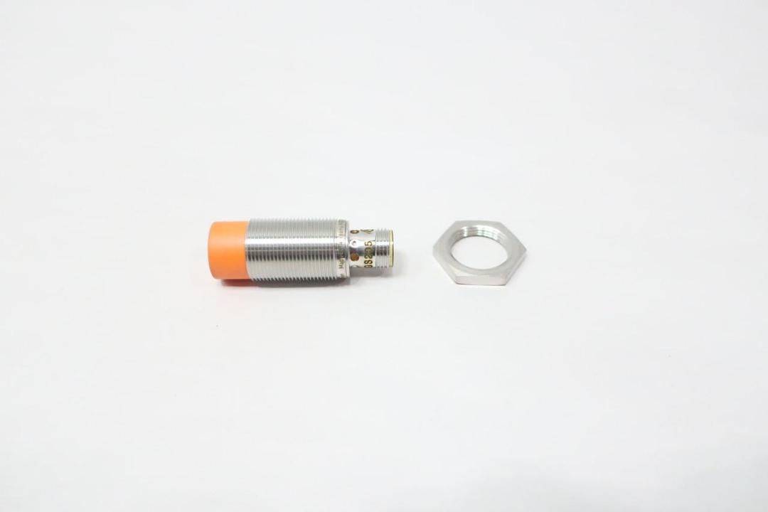 IFM EFECTOR IGS205 IGB3012-BPKG/US-104 PROXIMITY SENSOR 10-30V-DC