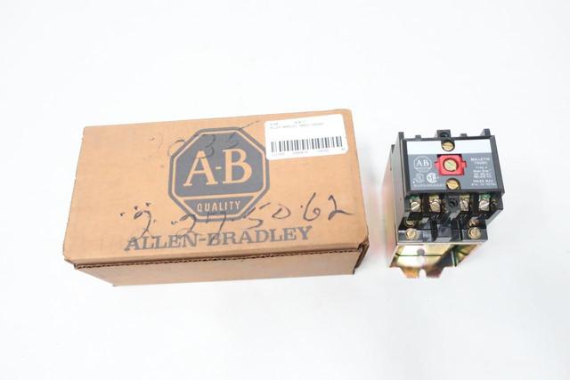 ALLEN BRADLEY 700DC-P220Z2 CONTROL RELAY 230-250V-DC