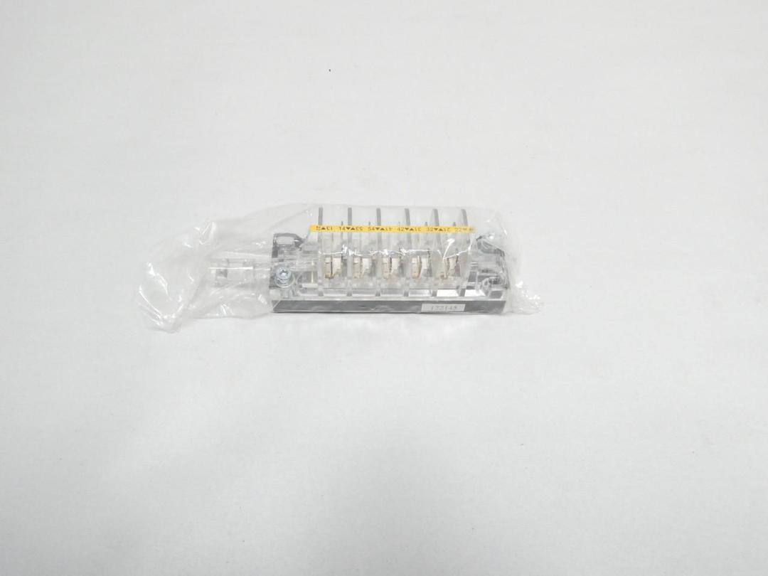 ABB GCE7002397R0122 2NO-3NC AUXILIARY SWITCH