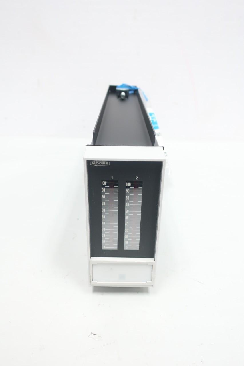 MOORE 15738-120 DIGITAL SINGLE LOOP CONTROLLER