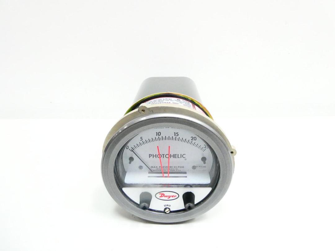 DWYER A3025 PHOTOHELIC PRESSURE SWITCH 0-25IN-H2O 120V-AC