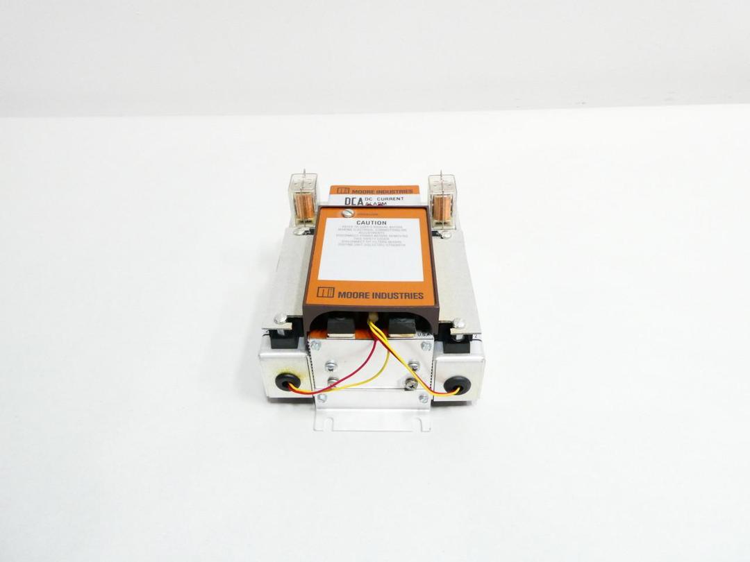 MOORE DCA/4-20MA/DL1L1/117AC-RE-RF DCA DC CURRENT ALARM