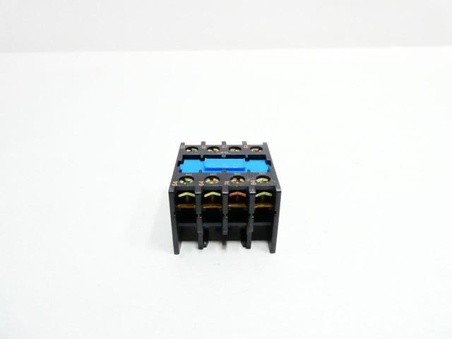 GENERAL ELECTRIC GE CR4XR40 AUXILIARY CONTACT BLOCK 600V-AC