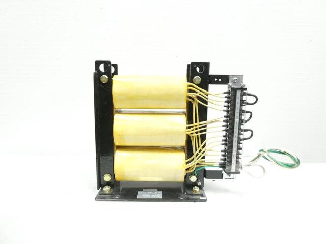 SAO CHUAN SHUN UAB-BUL180K5 VOLTAGE TRANSFORMER 240/480/575V-AC 3PH 5KVA 