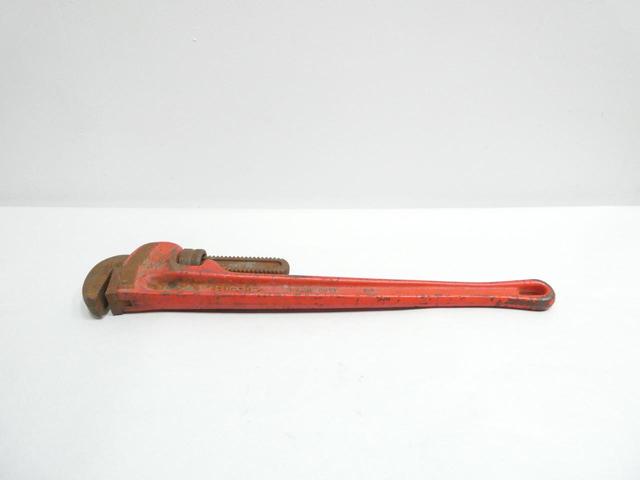 RIDGID HEAVY DUTY PIPE WRENCH 24IN
