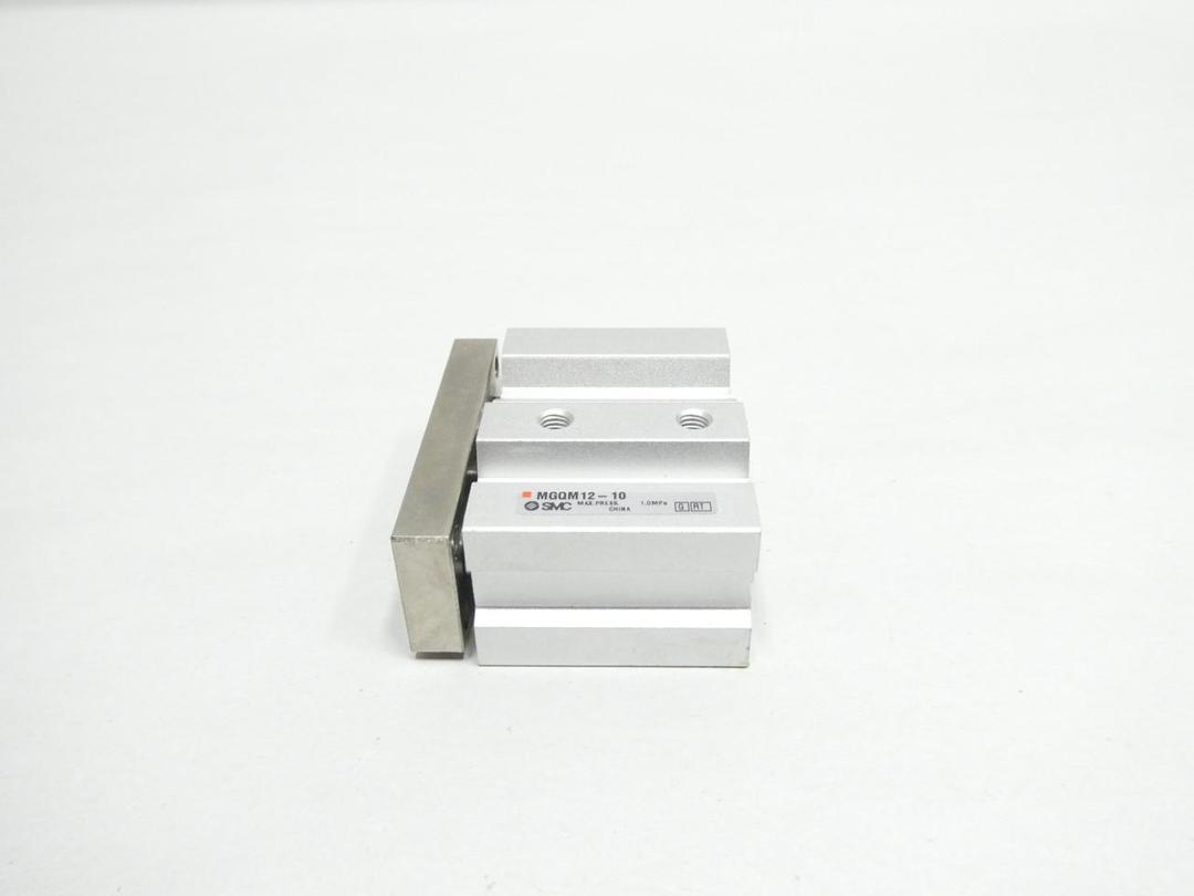 SMC MGQM12-10 GUIDED SLIDE CYLINDER 12MM 10MM 1MPA