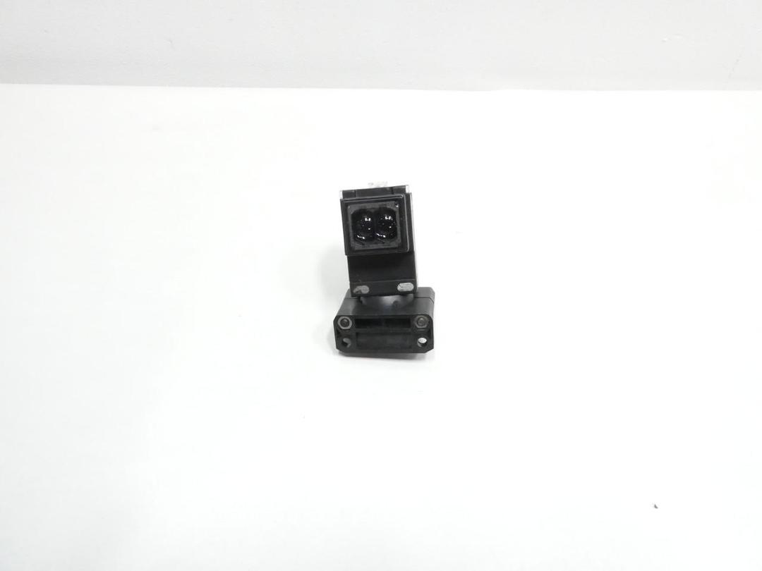 RADWELL RAD01107 PROXIMITY SWITCH 24-240V-AC 12-240V-DC