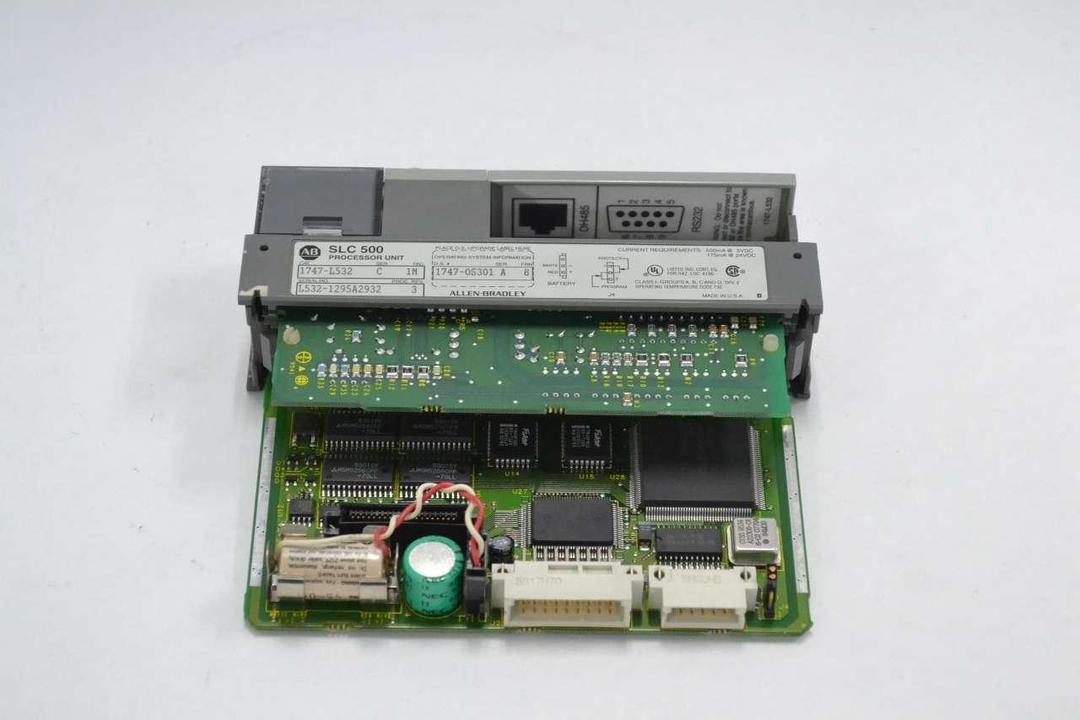 ALLEN BRADLEY 1747-L532 SLC500 PROCESSOR UNIT SER C
