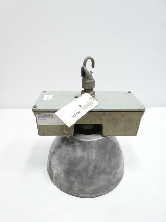 HOLOPHANE 901-077 CWA LIGHT FIXTURE 277V-AC 