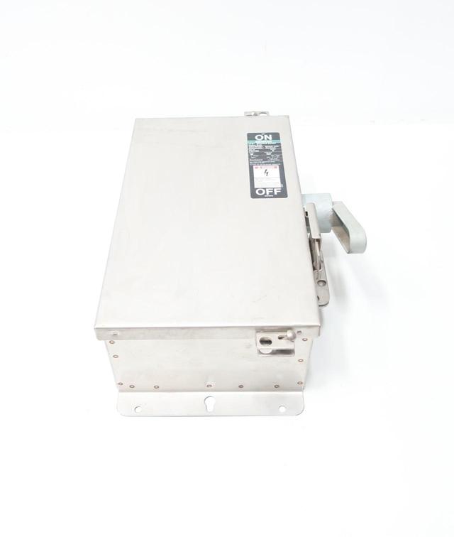 SIEMENS F351SS FUSIBLE DISCONNECT SWITCH 3P 30A AMP 600V-AC