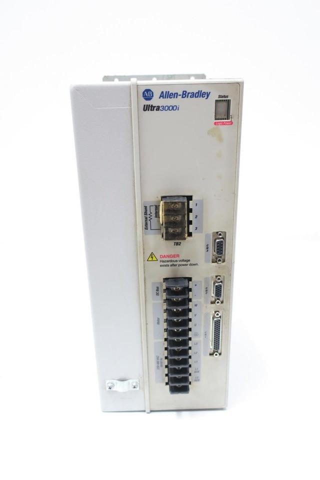 ALLEN BRADLEY 2098-DSD-HV050X ULTRA3000I SERVO DRIVE 0-400HZ 230/460V-AC