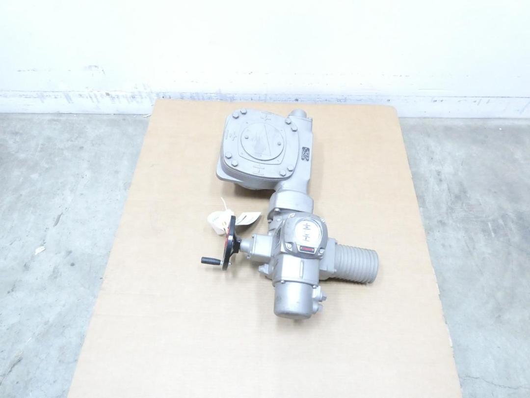 AUMA SA 07.5-F10 GS125.3-F16-N AD00 63-4/80 MULTI-TURN ACTUATOR 575V-AC 0.37KW