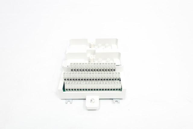 ABB 3BSE021443R1 MODULE TERMINATION KIT
