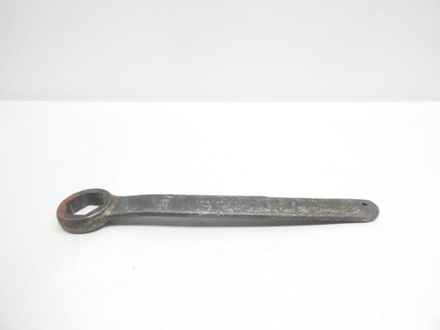 ARMSTRONG 810 6-POINT SINGLE END BOX WRENCH 1-5/8IN