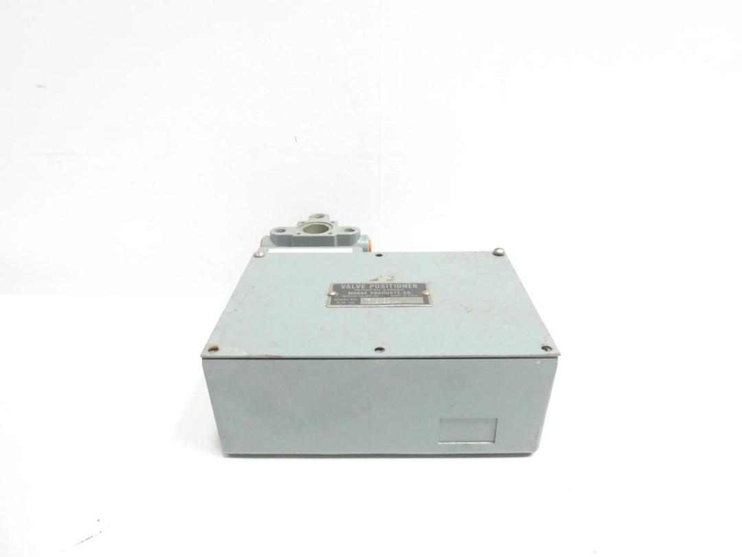 MOORE 72G315R PNEUMATIC VALVE POSITIONER