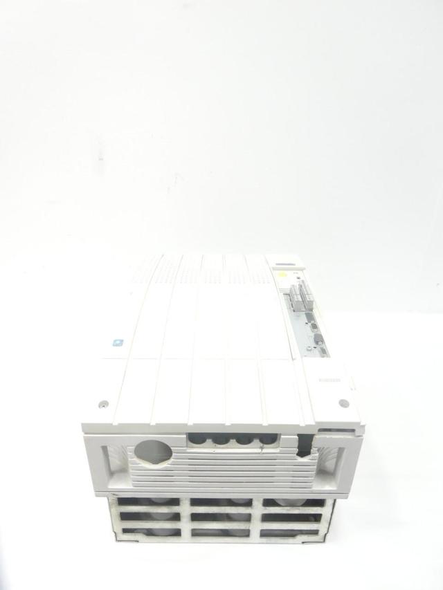 LENZE EVF9330-EV SERVO DRIVE 480V-AC 69.8KVA