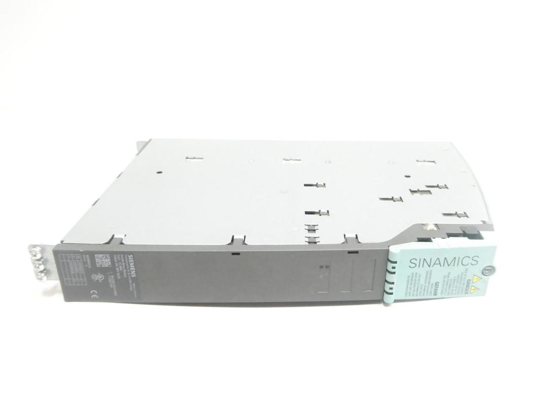 SIEMENS 6SL3120-2TE13-0AA3 SINAMICS DOUBLE MOTOR MODULE 600V-DC 400V-AC