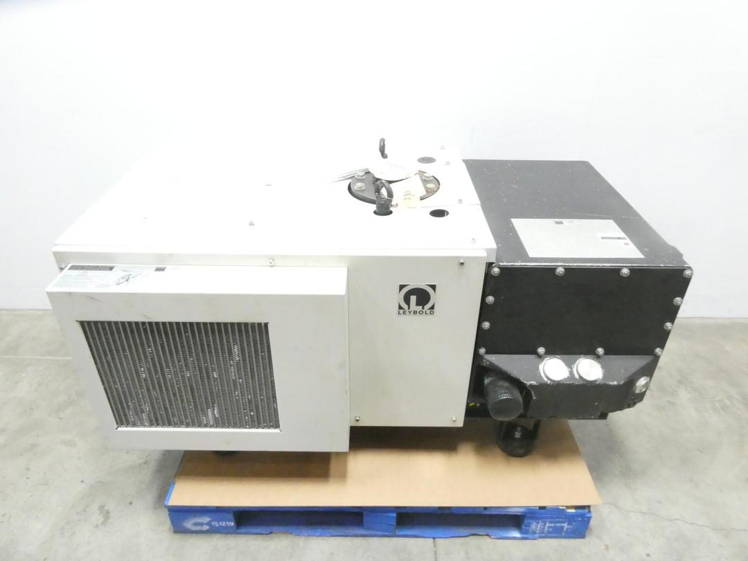 LEYBOLD OERLIKON 95665 SOGEVAC SV630F VACUUM PUMP
