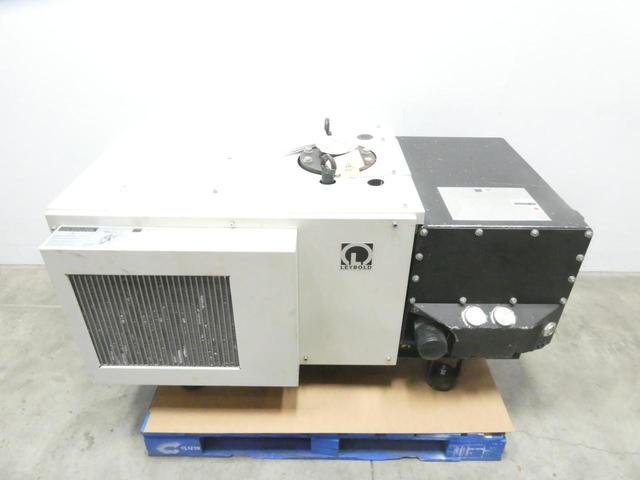 LEYBOLD OERLIKON 95665 SOGEVAC SV630F VACUUM PUMP