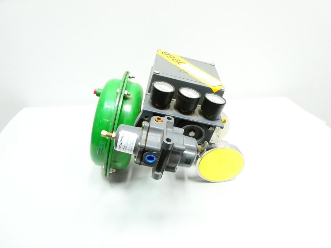 FISHER 54-24 588SF FS3582-1-A PNEUMATIC STAINLESS FLANGED CONTROL VALVE 1IN 300