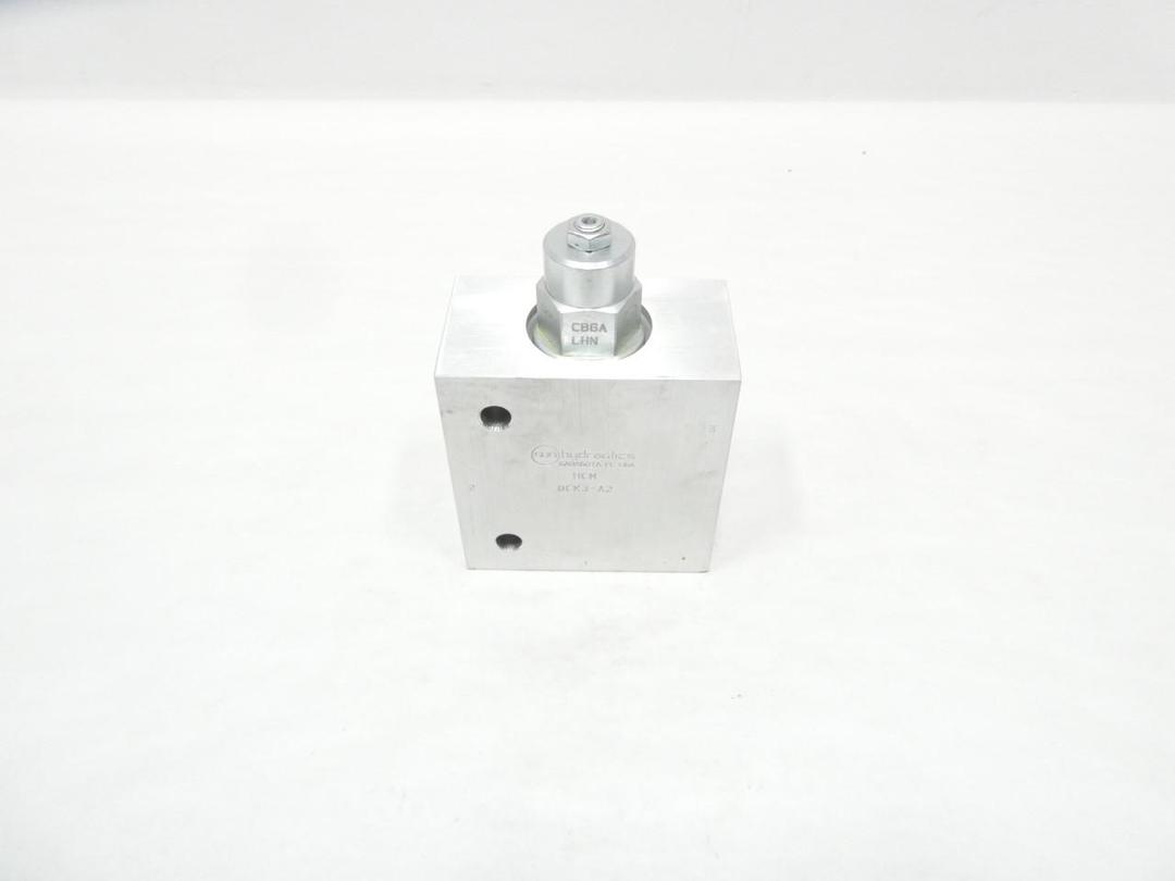 SUN HYDRAULICS HCM OCK3-A2 LINE MOUNT HYDRAULIC VALVE MANIFOLD W/ CBGA-LHN