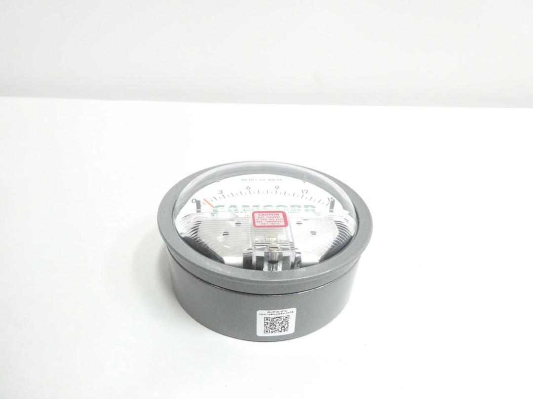DWYER 194626-00 MAGNEHELIC PRESSURE GAUGE 1/4IN NPT 0-15IN-H2O