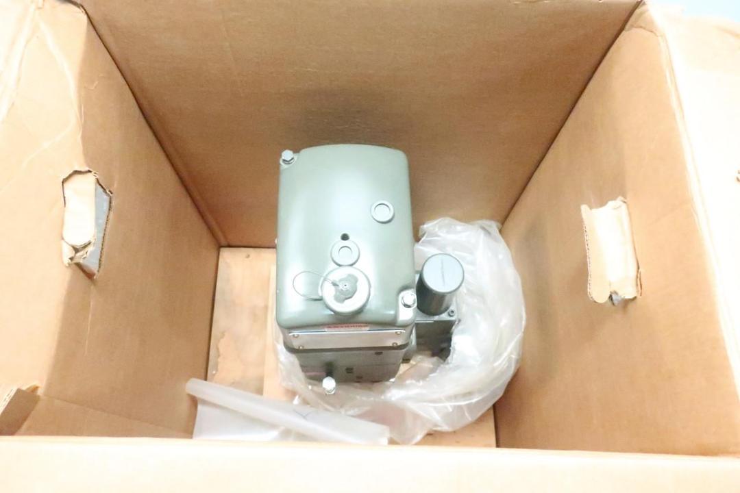 WOODWARD PG-PL 8558-345 3-15PSI 575-1150RPM
