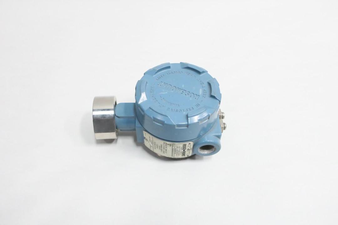ROSEMOUNT 3302MA1N0N9RN0000NAE5 RADAR LEVEL TRANSMITTER 8-30V-DC