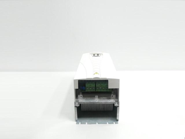 ABB ACH550-01-031A-4 AC VFD DRIVE 380-480V-AC 15KW