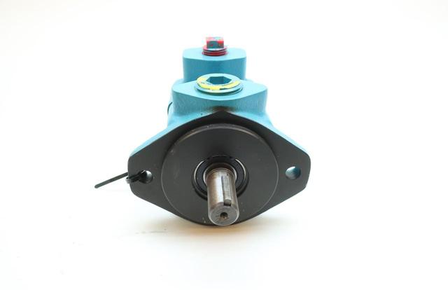 VICKERS V101P2P1C20 7.3GPM 1/2X1IN NPT 2500PSI 4500RPM 3/4IN HYDRAULIC VANE PUMP