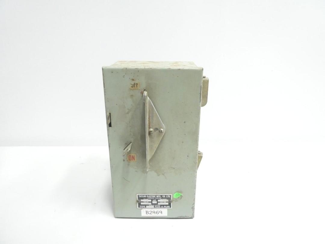 TAYLOR FSF5736 FUSIBLE DISCONNECT SWITCH 3P 60A AMP 575V-AC